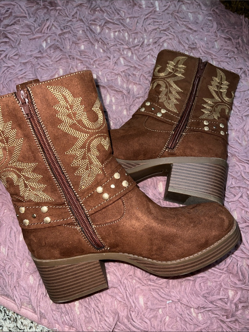 NWOT Sun + Stone Chestnut Suede Western Embroidered Block Heel Boots - Picture 4 of 5